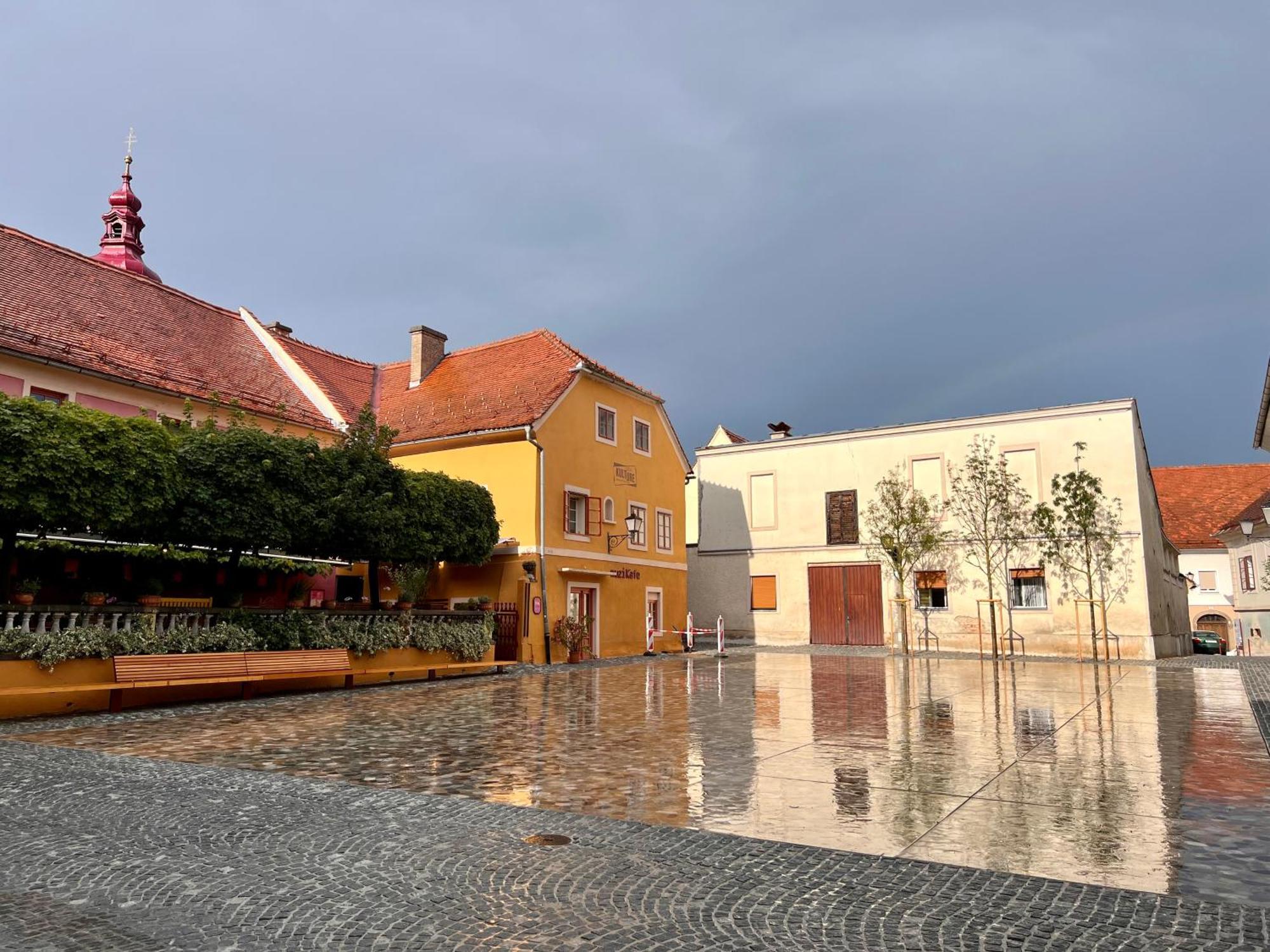 Muzikafe - Home Of Culture Ptuj Exterior photo
