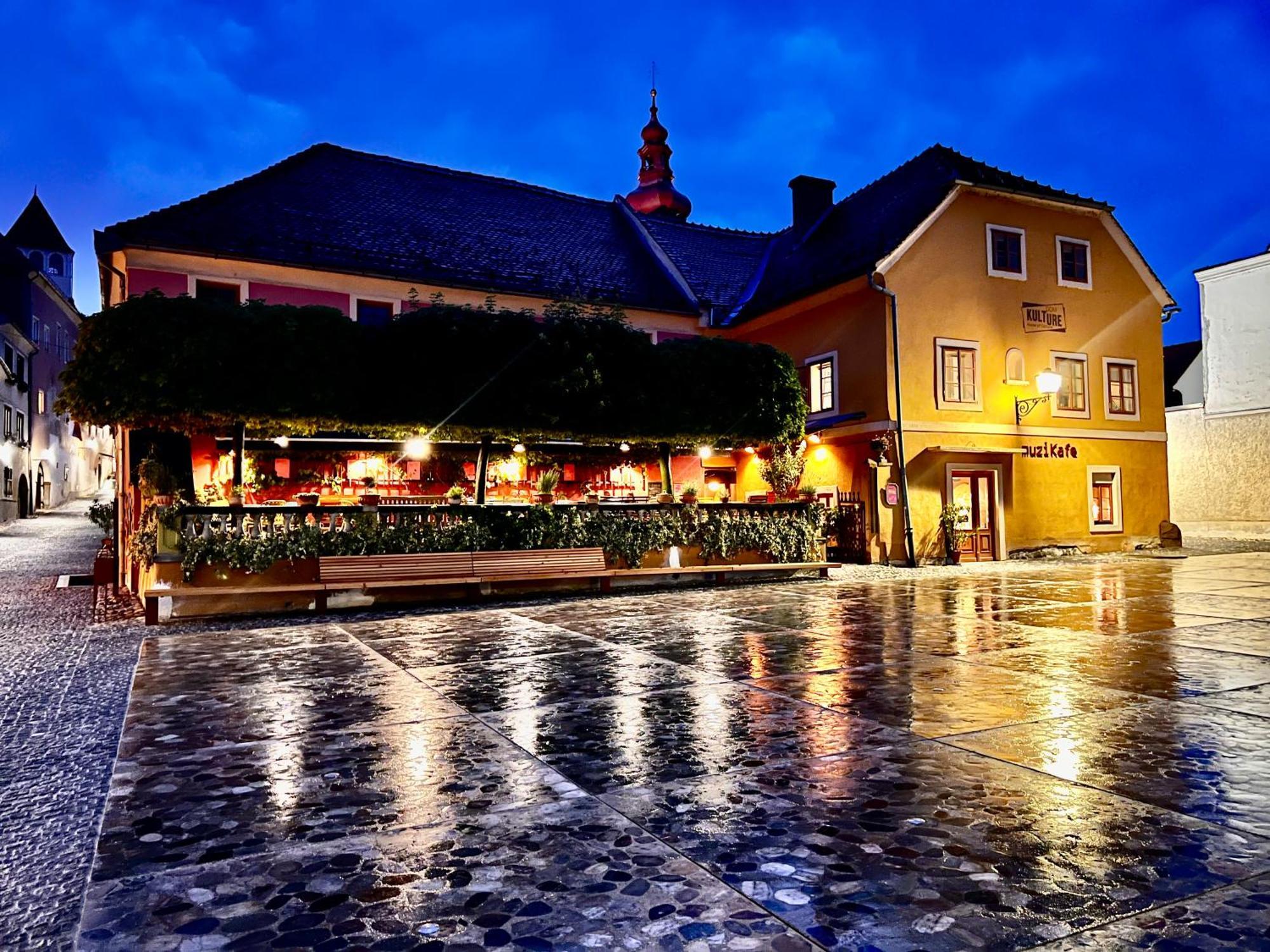 Muzikafe - Home Of Culture Ptuj Exterior photo