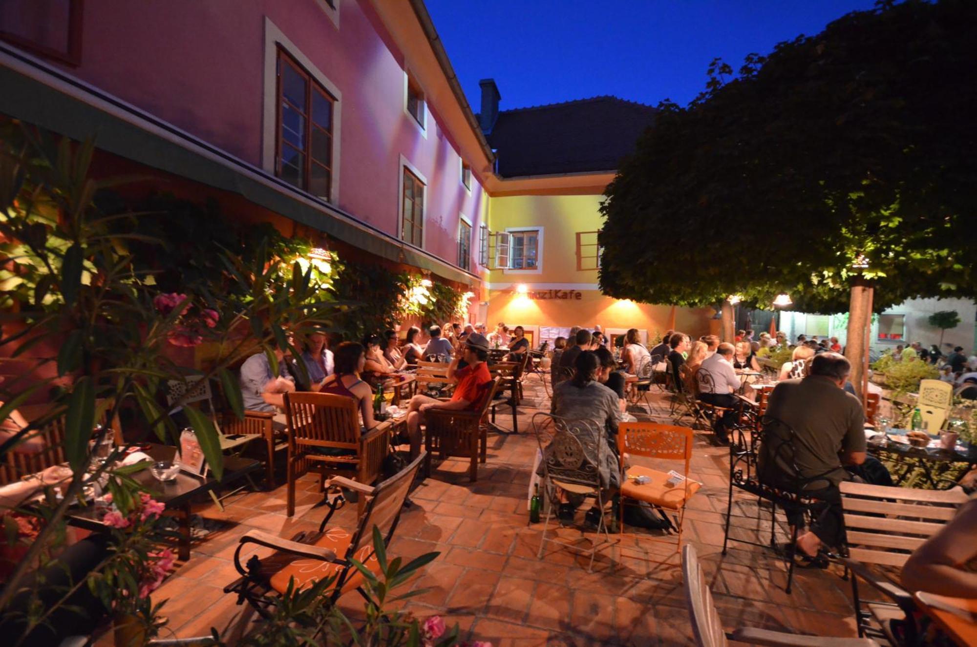 Muzikafe - Home Of Culture Ptuj Exterior photo