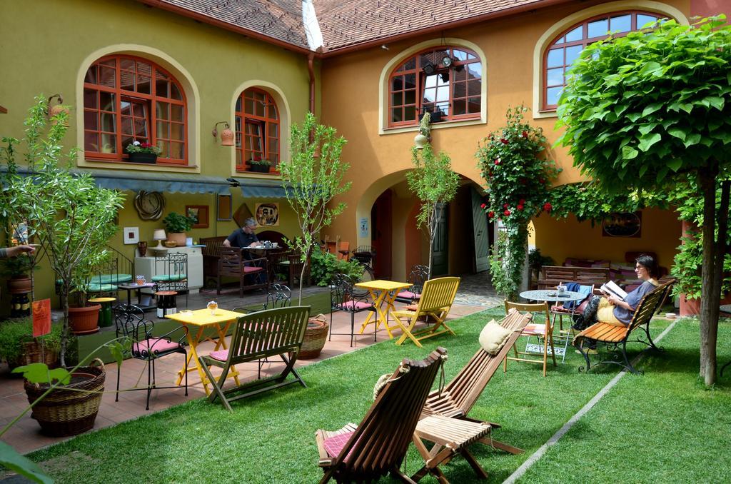 Muzikafe - Home Of Culture Ptuj Exterior photo